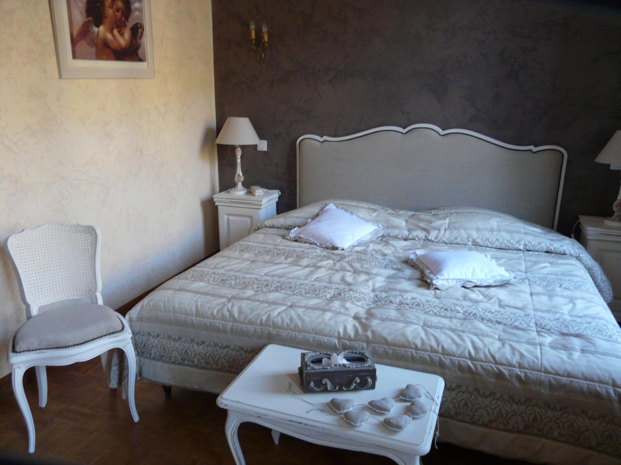 Logis Hostellerie Du Grand Duc Hotel Restaurant Gincla Extérieur photo